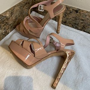 Christian Dior heel